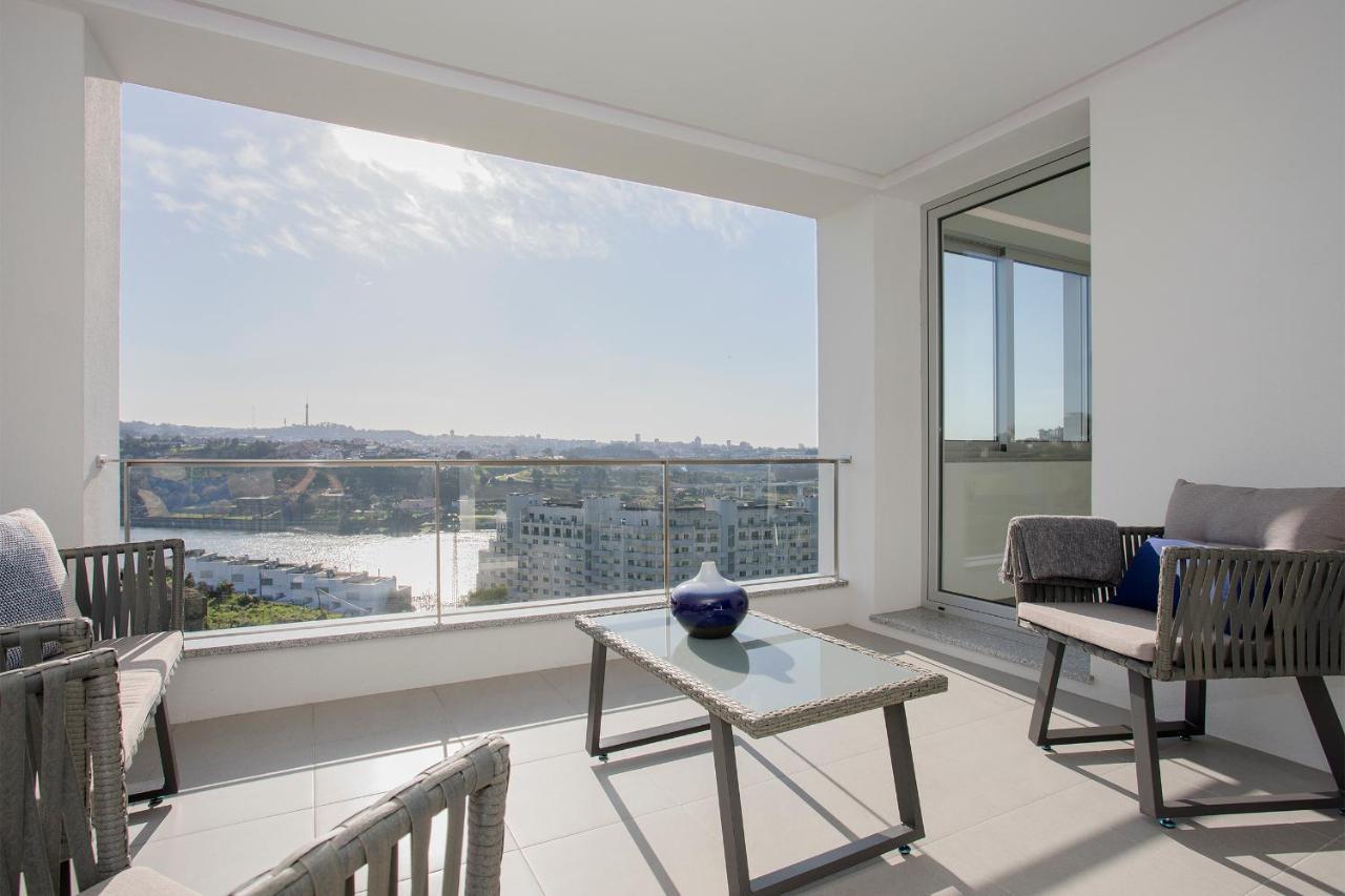 Liiiving In Porto - Luxury River View Apartments Valbom  Екстер'єр фото